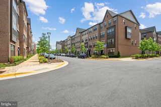 45117 KINCORA DR, Sterling, VA 20166