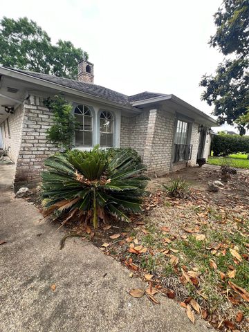 12543 Wrenthorpe Dr Drive, Houston, TX 77031