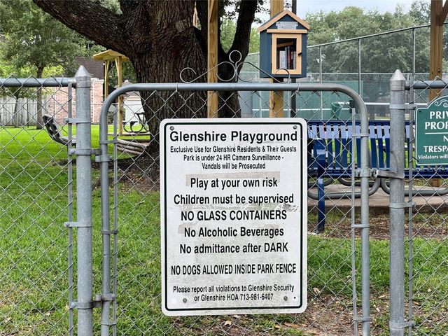 12543 Wrenthorpe Dr Drive, Houston, TX 77031