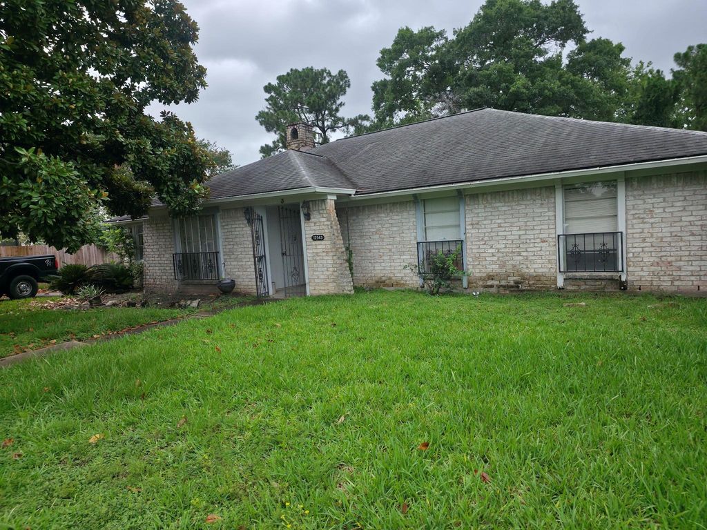 12543 Wrenthorpe Dr Drive, Houston, TX 77031