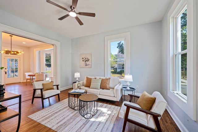 150 N Oak Street, London, OH 43140