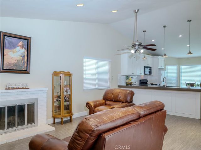 11538 Larchwood, Fontana, CA 92337