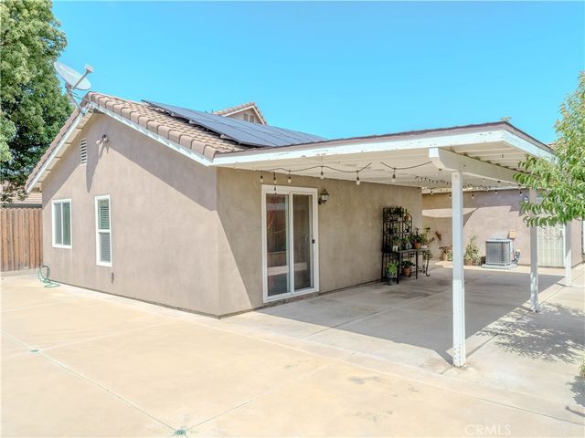 11538 Larchwood, Fontana, CA 92337