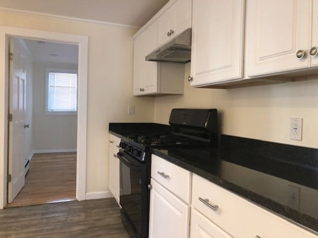 58-60 Brackenbury St 1, Malden, MA 02148