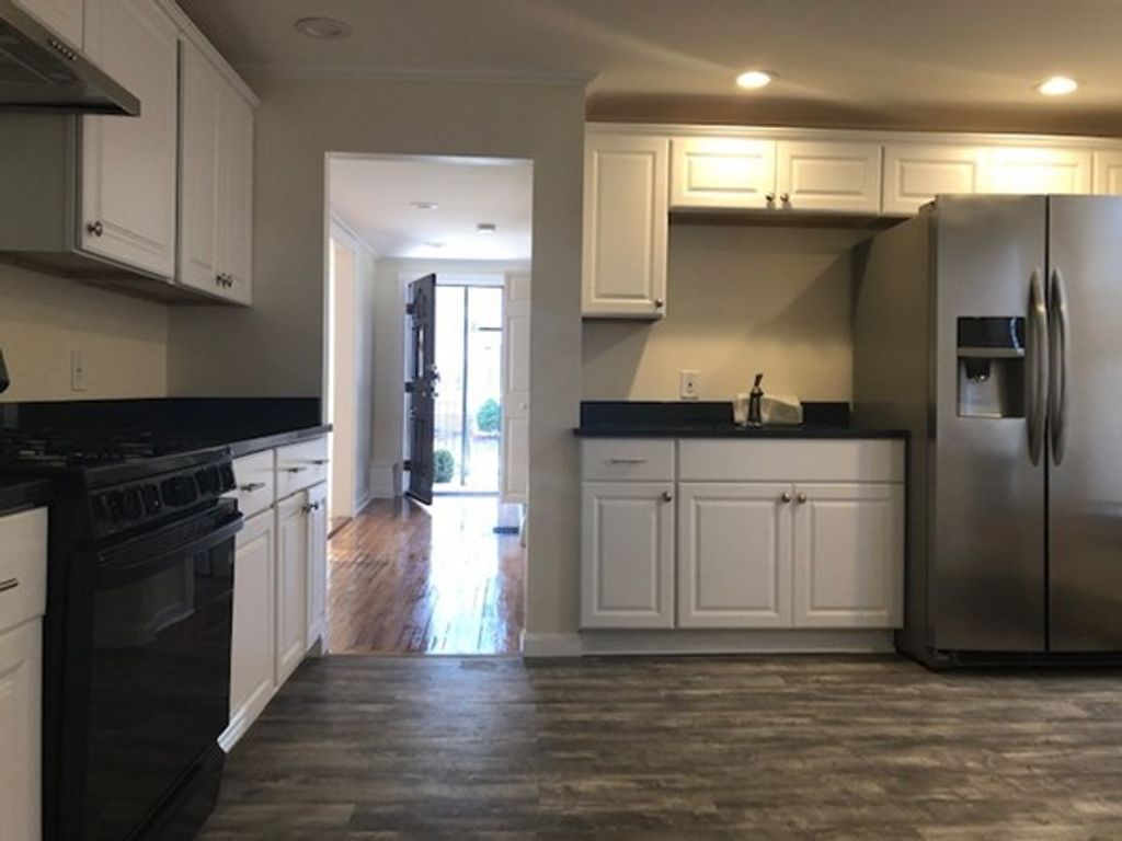 58-60 Brackenbury St 1, Malden, MA 02148