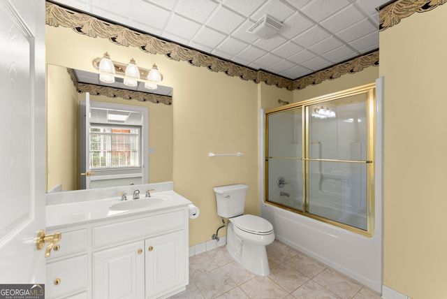 2520 Heritage Court, Buford, GA 30518
