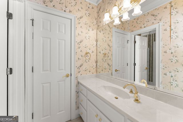 2520 Heritage Court, Buford, GA 30518