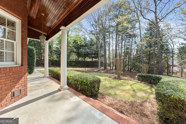 2520 Heritage Court, Buford, GA 30518