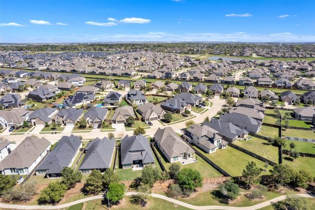 2627 Country Lane, Katy, TX 77493