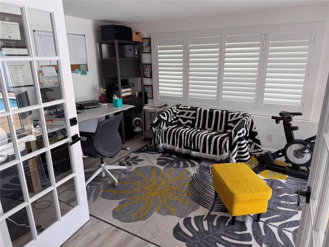 310 NE 12th Avenue, Pompano Beach, FL 33060