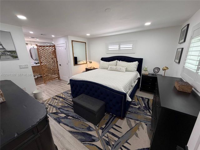 310 NE 12th Avenue, Pompano Beach, FL 33060