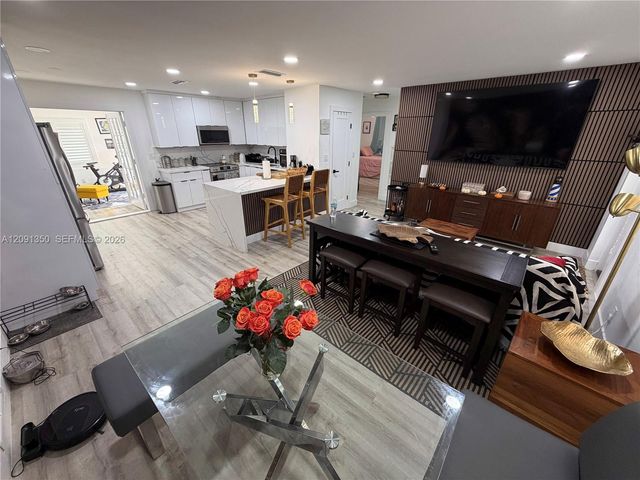 310 NE 12th Avenue, Pompano Beach, FL 33060
