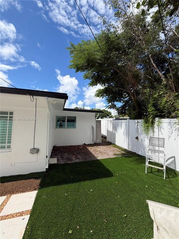 310 NE 12th Avenue, Pompano Beach, FL 33060