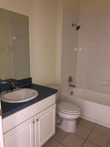 638 KENSINGTON DRIVE, Davenport, FL 33897