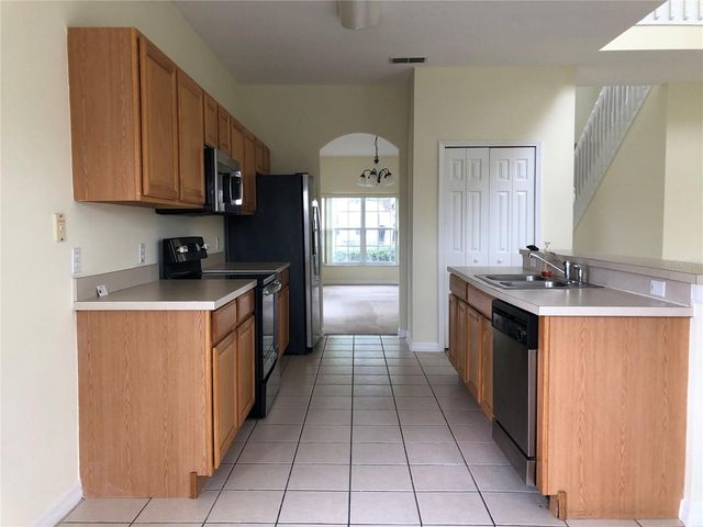 638 KENSINGTON DRIVE, Davenport, FL 33897