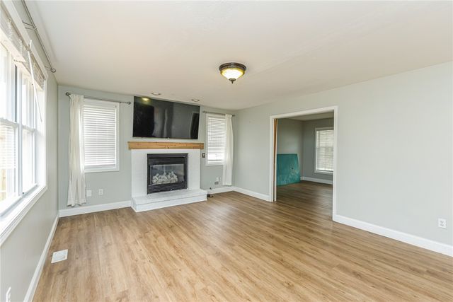 279 Macintosh Drive, Greece, NY 14626