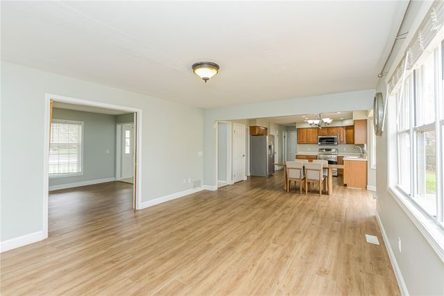 279 Macintosh Drive, Greece, NY 14626