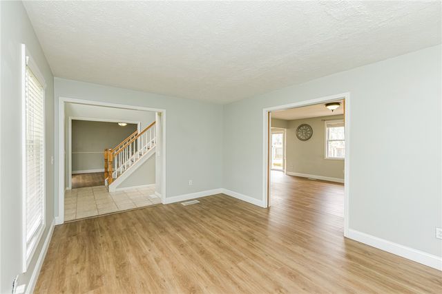 279 Macintosh Drive, Greece, NY 14626