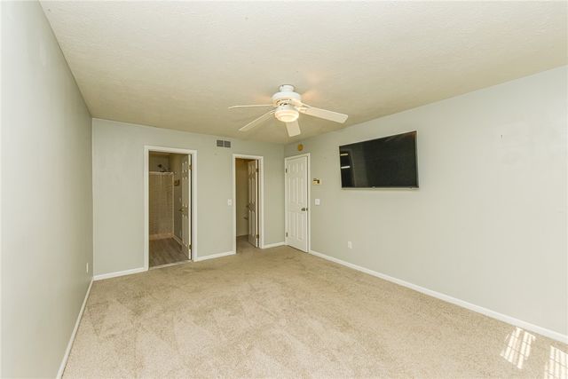 279 Macintosh Drive, Greece, NY 14626