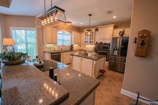 23120 Saddle Ridge Ct., Lindale, TX 75771