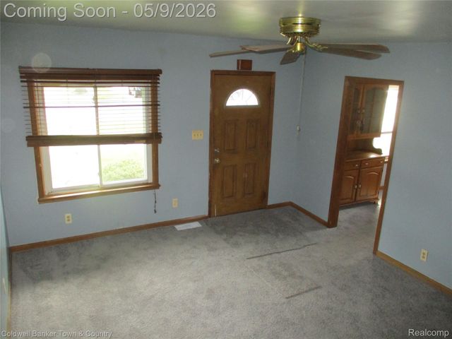5656 Monroe Street, Dearborn Heights, MI 48125