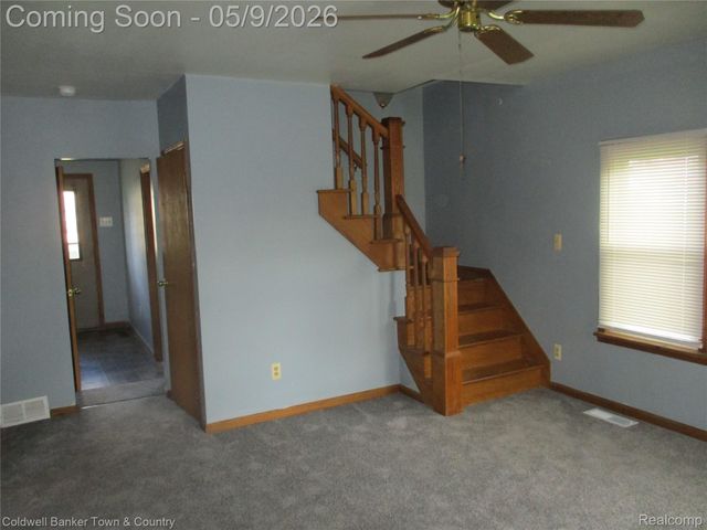 5656 Monroe Street, Dearborn Heights, MI 48125