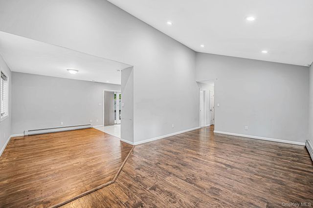 95 W Bartlett Road, Middle Island, NY 11953