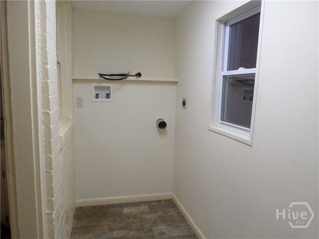 3904 Harmon Street up, Savannah, GA 31405