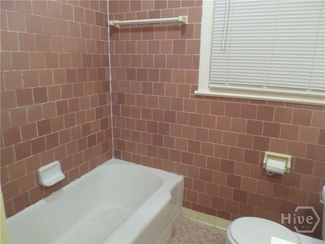 3904 Harmon Street up, Savannah, GA 31405