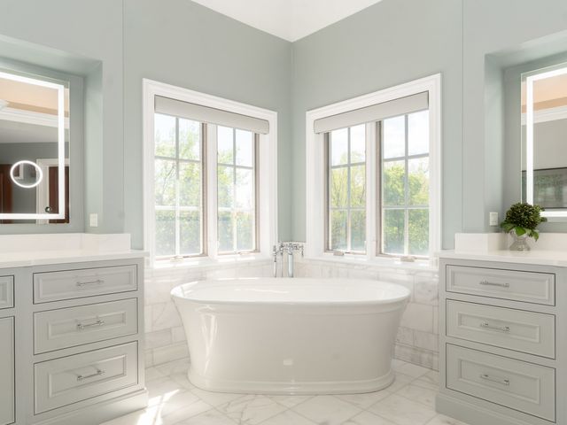 4N881 Old Farm Road, St. Charles, IL 60175
