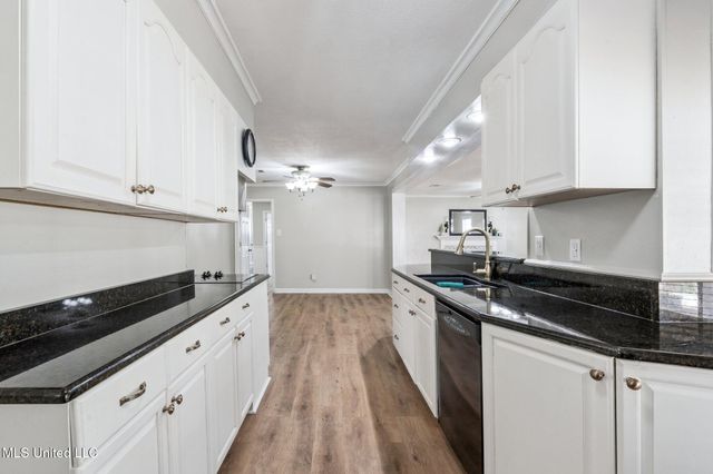 2807 Belair Street, Pascagoula, MS 39567