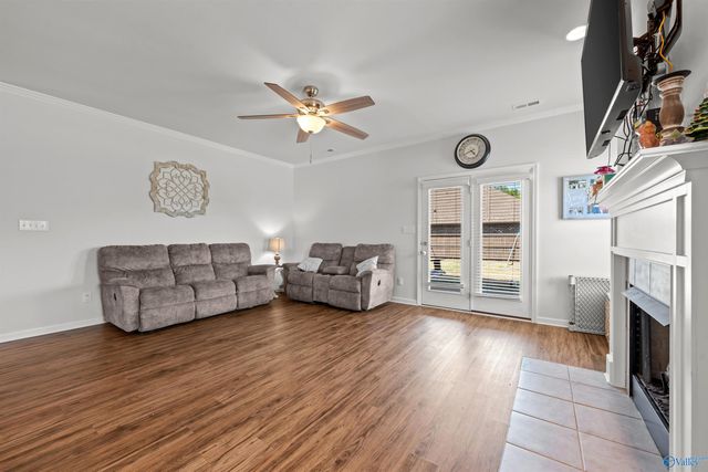 121 Sherwin Avenue, Huntsville, AL 35806