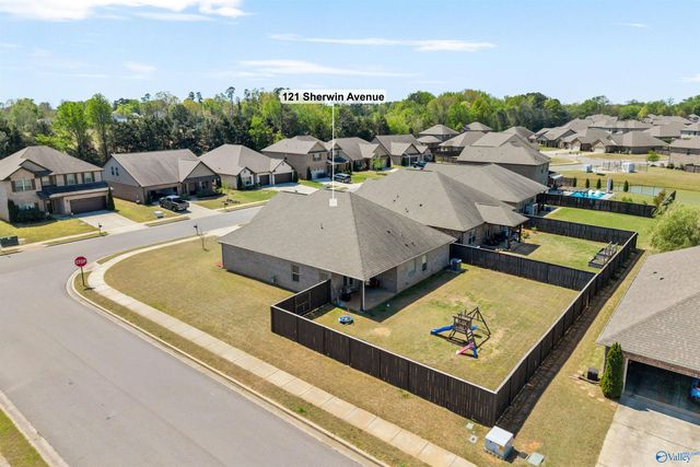 121 Sherwin Avenue, Huntsville, AL 35806