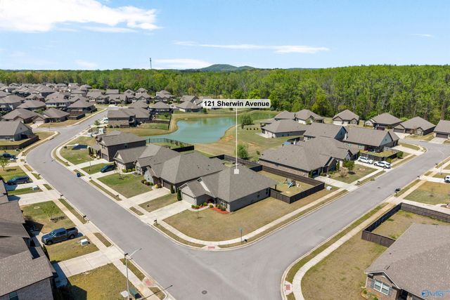 121 Sherwin Avenue, Huntsville, AL 35806