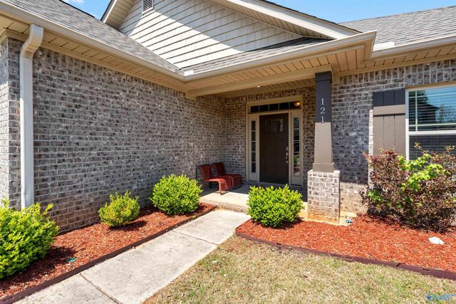 121 Sherwin Avenue, Huntsville, AL 35806