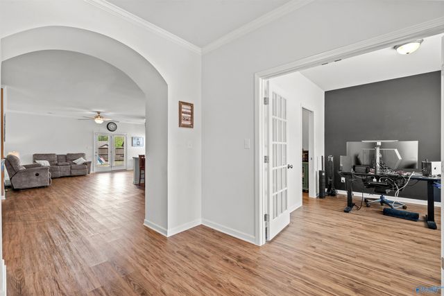 121 Sherwin Avenue, Huntsville, AL 35806