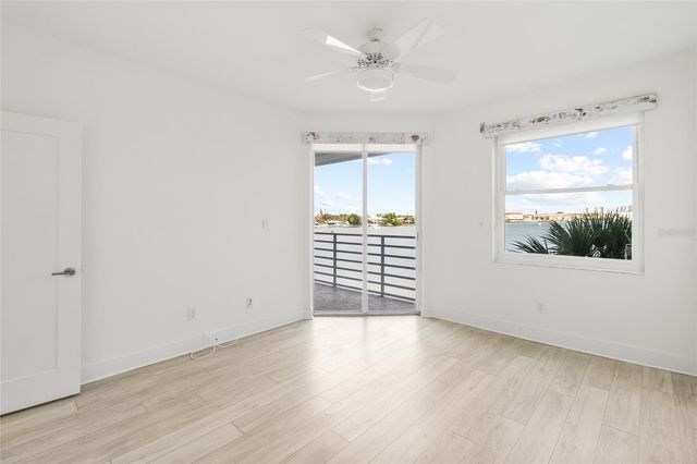 7922 SAILBOAT KEY BOULEVARD S 206, South Pasadena, FL 33707