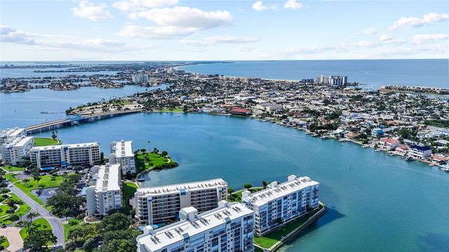 7922 SAILBOAT KEY BOULEVARD S 206, South Pasadena, FL 33707