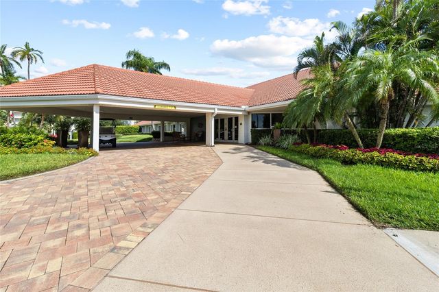 7922 SAILBOAT KEY BOULEVARD S 206, South Pasadena, FL 33707