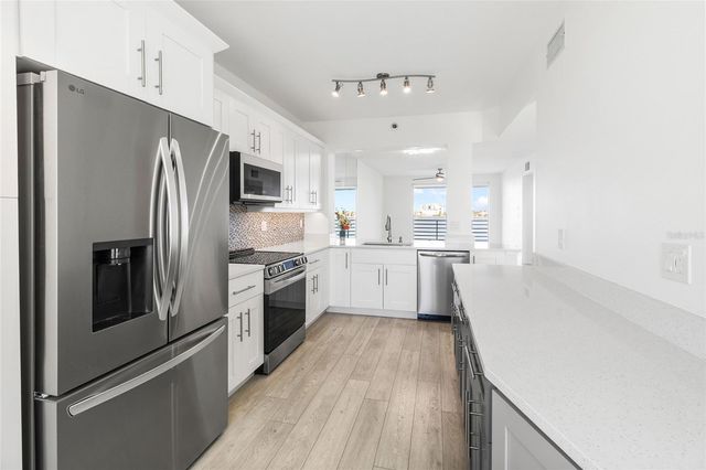 7922 SAILBOAT KEY BOULEVARD S 206, South Pasadena, FL 33707