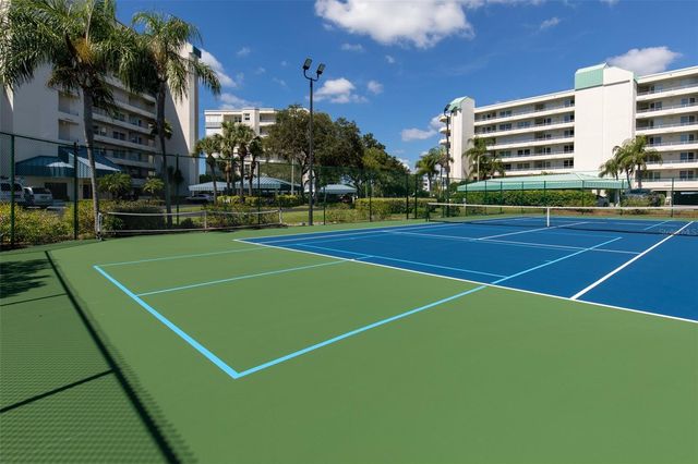 7922 SAILBOAT KEY BOULEVARD S 206, South Pasadena, FL 33707
