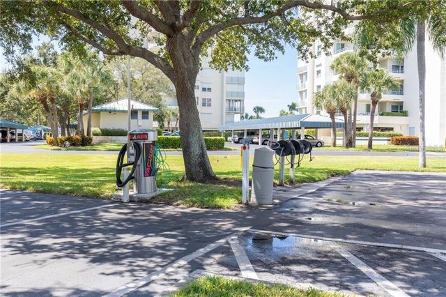 7922 SAILBOAT KEY BOULEVARD S 206, South Pasadena, FL 33707