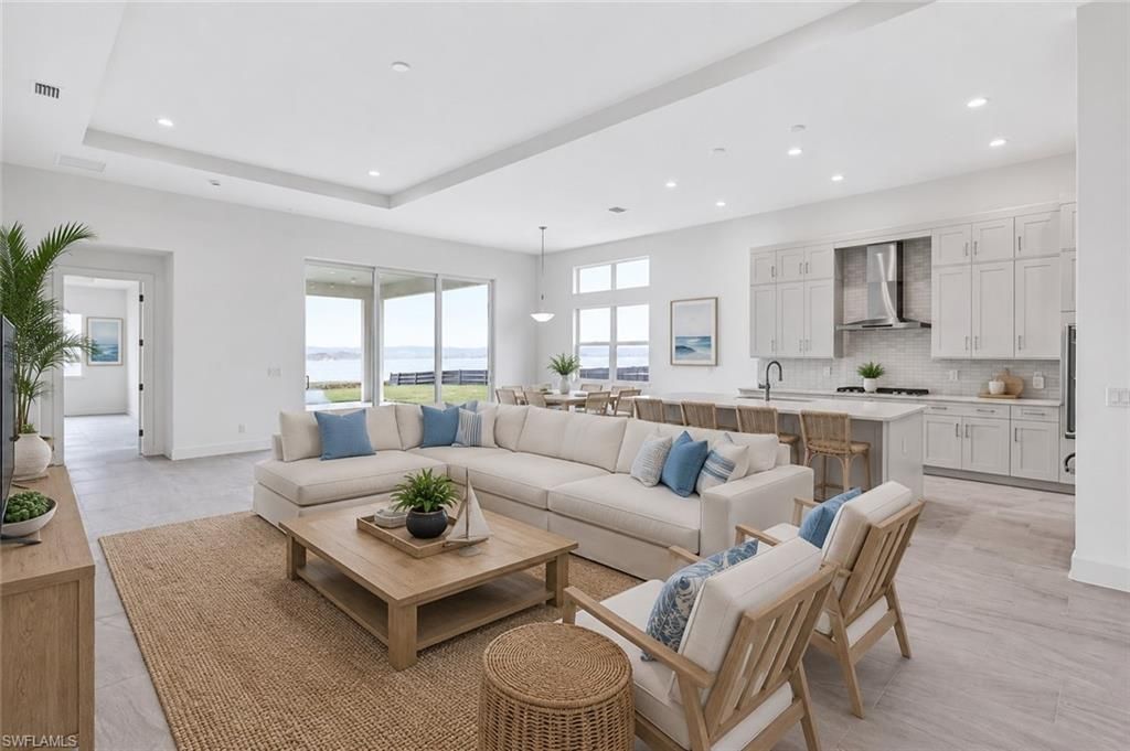 8541 Oceana WAY, NAPLES, FL 34114 — photo 4