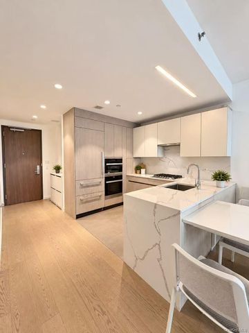 133-27 39th Avenue 10S, Flushing, NY 11354