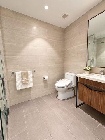 133-27 39th Avenue 10S, Flushing, NY 11354