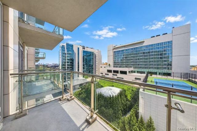 133-27 39th Avenue 10S, Flushing, NY 11354