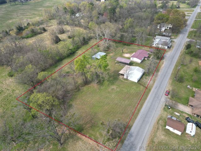 9283 SW Gowen Road, Hartshorne, OK 74547