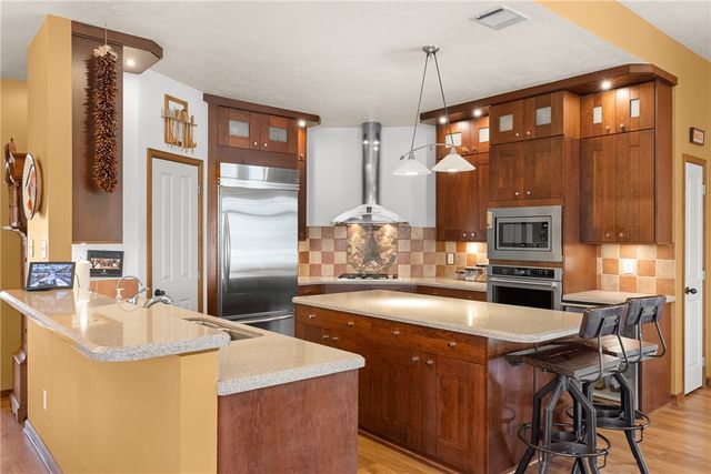 1807 Springbrook Estates Drive, College Station, TX 77845