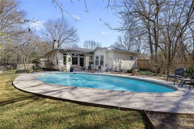 1807 Springbrook Estates Drive, College Station, TX 77845