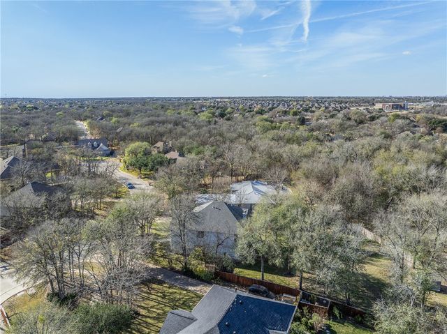 1807 Springbrook Estates Drive, College Station, TX 77845
